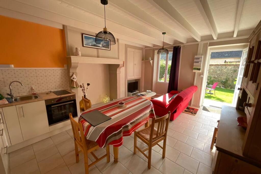 Gite En Cotentin Villa Etienville Exteriör bild