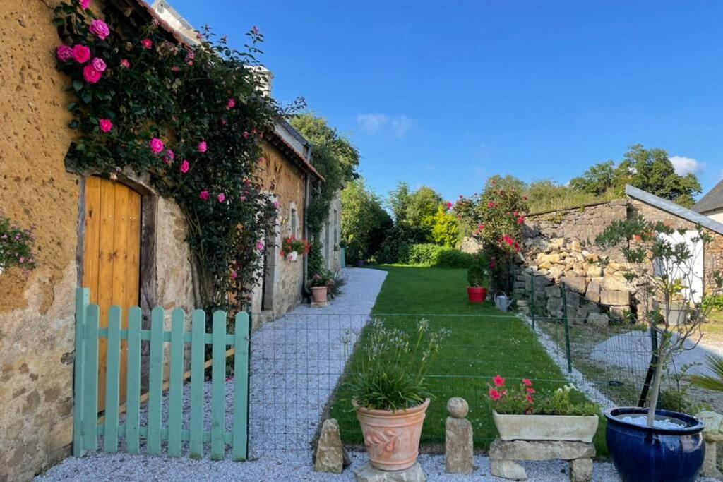 Gite En Cotentin Villa Etienville Exteriör bild